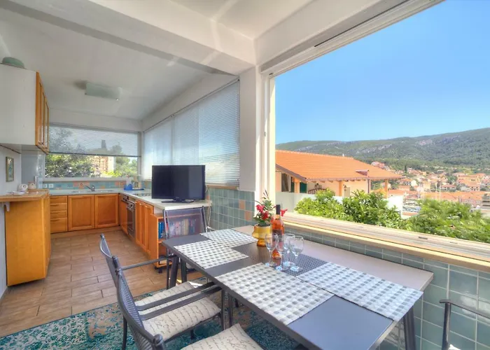 Apartments Villa Rojnica
